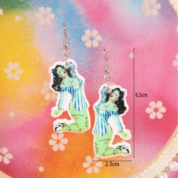 🧿 2 for $25 🧿 Spooky Zombie Pinup Babe Acrylic Dangle Earrings - Picture 4 of 7